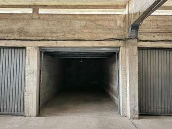 Vente garage et parking Rennes Bourg L'evêque 35