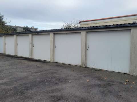 Vente garage et parking Rezé 44
