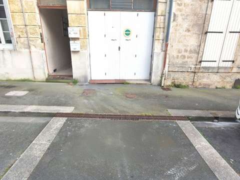 Vente garage et parking Rochefort 17