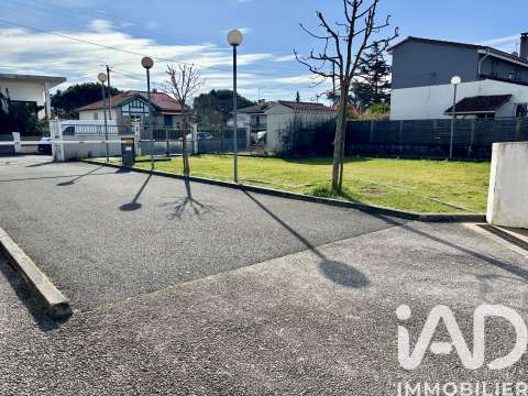 Vente garage et parking Royan 17