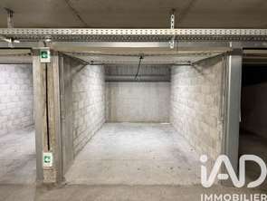 Vente Garage et parking 13 m&sup2;Saint-Cyr-au-Mont-d'Or