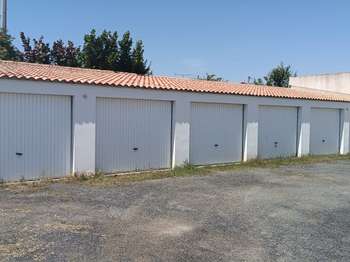 Vente Garage et parking 13 m&sup2;Saint-Gilles-Croix-De-Vie Croix De Vie