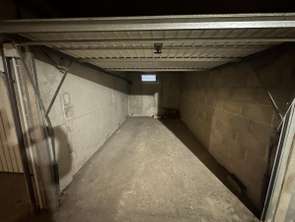 Vente Garage et parking 689 m&sup2;Saint-Malo