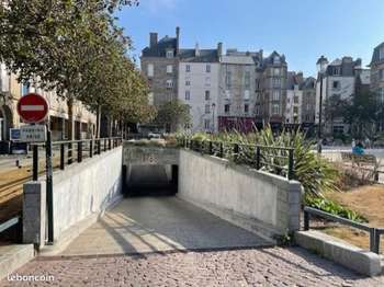 Vente Garage et parking 13 m&sup2;Saint-Malo