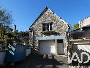 Vente Garage et parking 84 m&sup2;Saint-Nicolas-du-Pélem