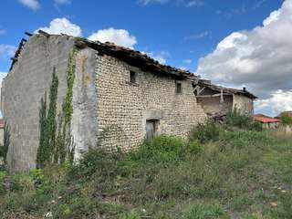 Vente garage et parking 4 pièces