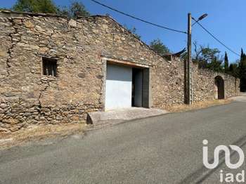 Vente Garage et parking 107 m&sup2;Villesèque-des-Corbières