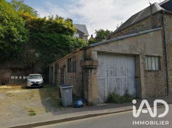 Vente Garage et parking 80 m&sup2;Vire