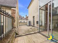 Immeuble 10 pièces