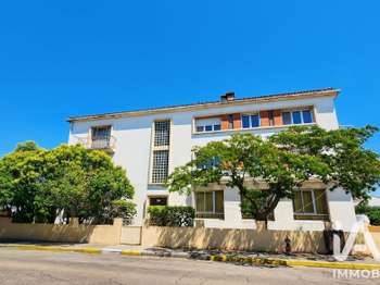 Immeuble 380 m² · à Arles · 380 m² · 439 000 €