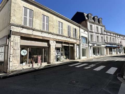 Immeuble 10 pièces