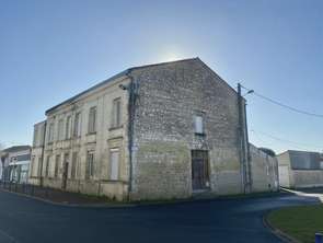 Vente ImmeubleBourcefranc-le-Chapus