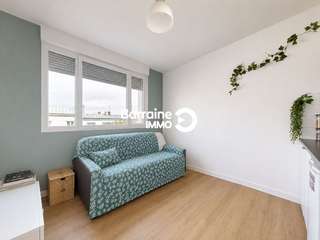 Immeuble 20 pièces