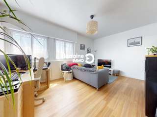 Immeuble 20 pièces