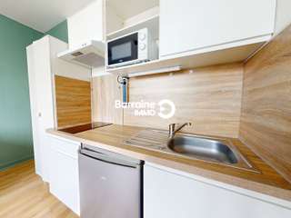 Immeuble 20 pièces