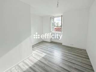Immeuble 8 pièces