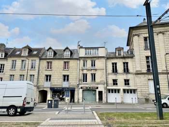 Immeuble 7 pièces