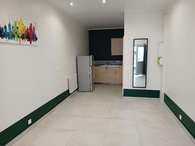 Immeuble 15 pièces