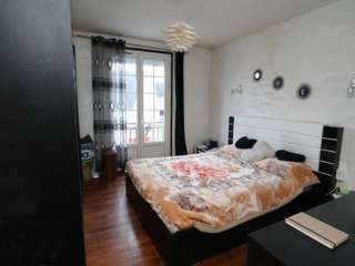 Immeuble 8 pièces