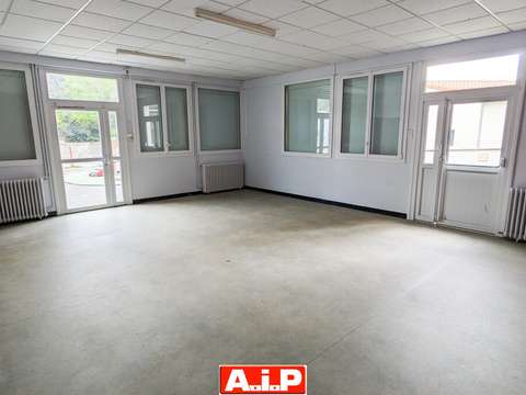 Immeuble 20 pièces
