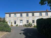 Immeuble 35 pièces