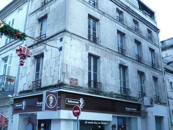 Immeuble 4 pièces Cognac 16