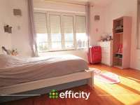 Immeuble 16 pièces Immeuble 16 pièces