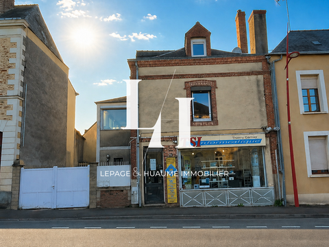 Immeuble 6 pièces Cossé-le-Vivien 53