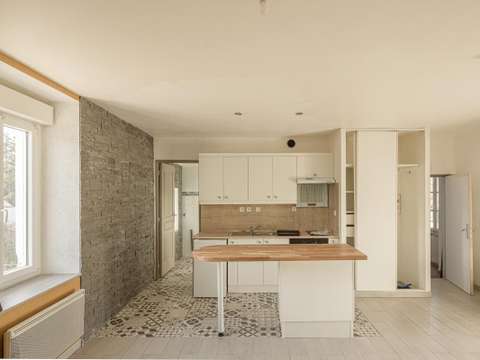 Immeuble 7 pièces Couëron 44