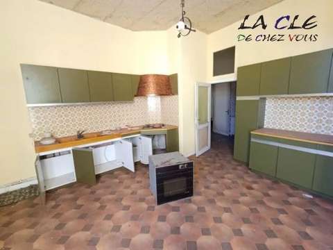 Immeuble 12 pièces