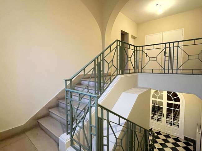 Immeuble 18 pièces 444 m² · à Crécy-sur-Serre · 444 m² · 354 900 €
