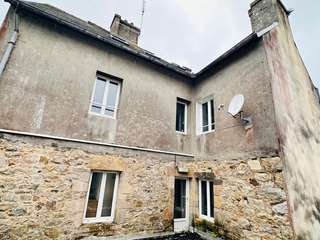 Immeuble 8 pièces
