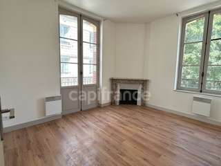 Immeuble 9 pièces