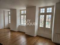 Immeuble 24 pièces
