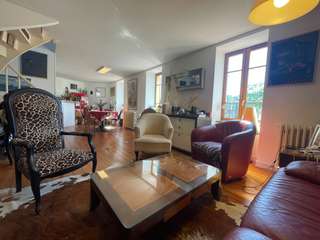 Immeuble 8 pièces