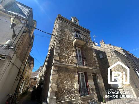 Immeuble Douvres-la-Délivrande 14