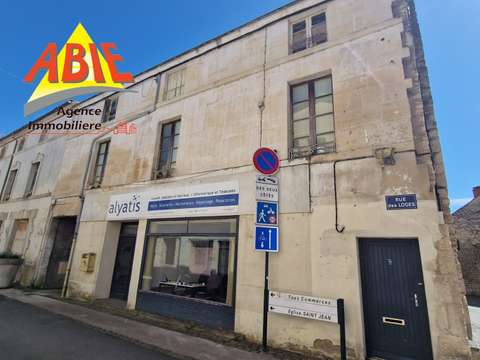 Immeuble Fontenay-le-Comte 85