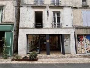 Vente Immeuble 10 piècesFontenay-le-Comte