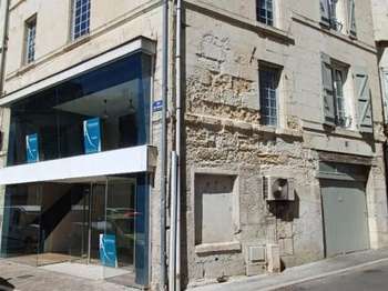 Vente Immeuble 4 piècesFontenay-le-Comte