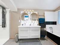 Immeuble 8 pièces