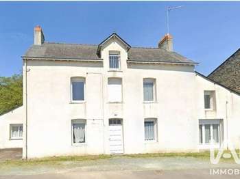 Immeuble 168 m² · à Guémené-Penfao · 168 m² · 360 000 €