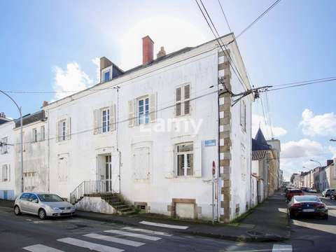 Immeuble 10 pièces La Roche-sur-Yon 85