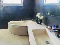 Immeuble 18 pièces