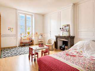 Immeuble 9 pièces