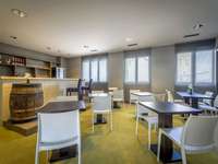 Immeuble 40 pièces