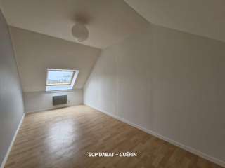 Immeuble 30 pièces