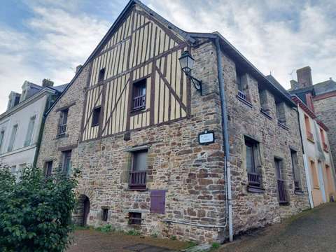 Immeuble 5 pièces Martigné-Ferchaud 35