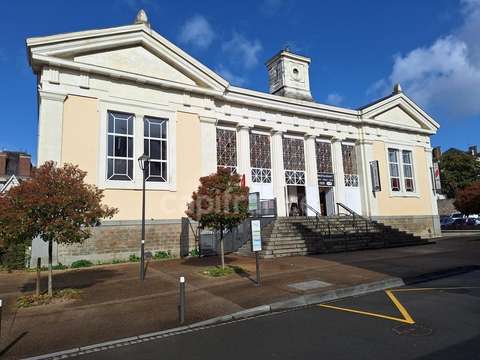 Immeuble 12 pièces Mayenne 53