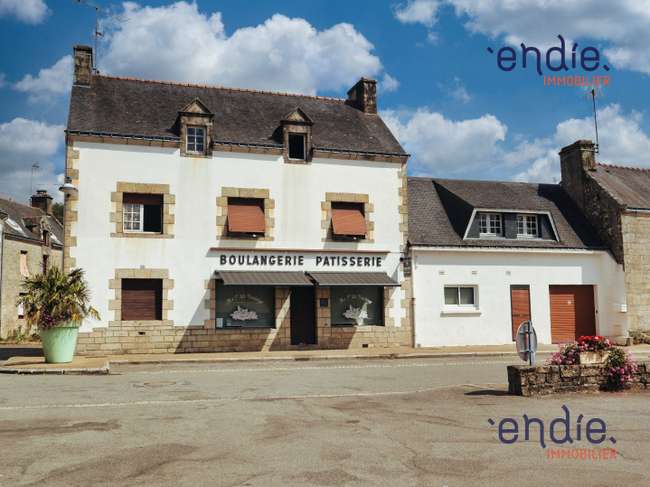 Immeuble 430 m² · à Melrand · 430 m² · 146 000 €