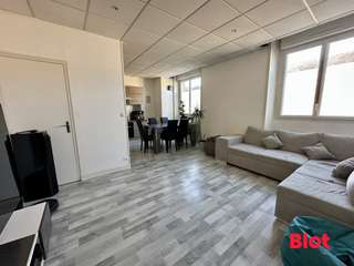 Immeuble 8 pièces